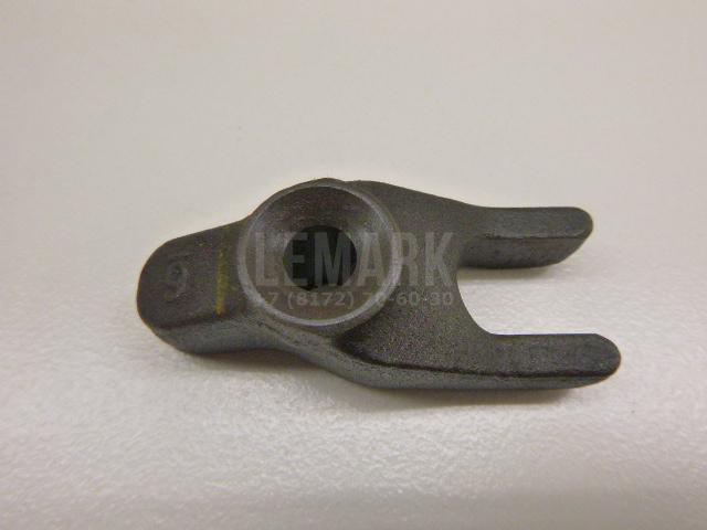 Кронштейн форсунки 338142F600 Hyundai-Kia