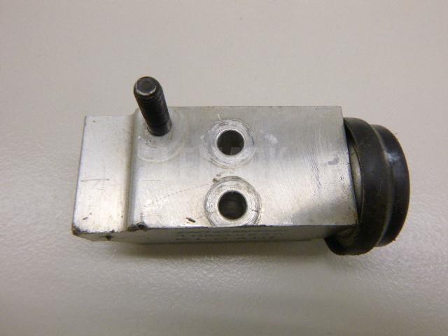 Клапан кондиционера 976262P200 Hyundai-Kia