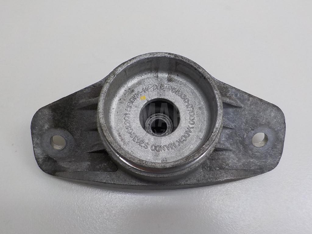 Опора заднего амортизатора 55330D7000 Hyundai-Kia