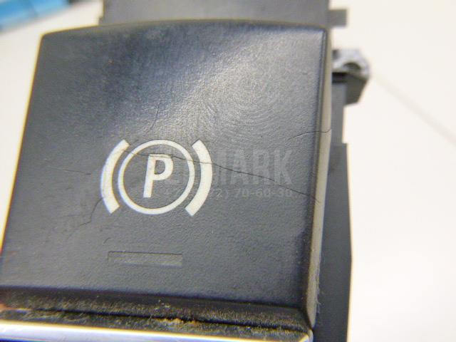 Кнопка фиксатора стояночного тормоза для  BMW 7-serie F01/F02 2008-2015