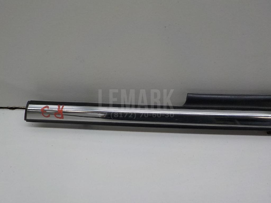 Накладка стекла заднего правого для  Fiat Bravo 2006-2014