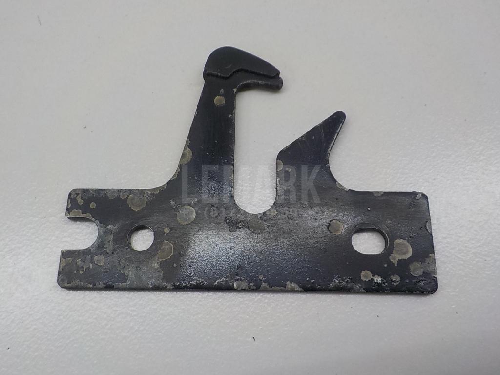Ответная часть замка капота для  BMW 5-serie G30/G31/F90 2017-2023