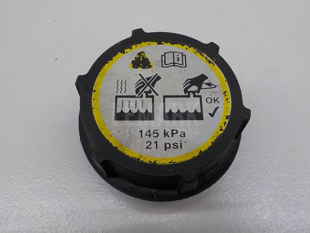 Крышка расширительного бачка