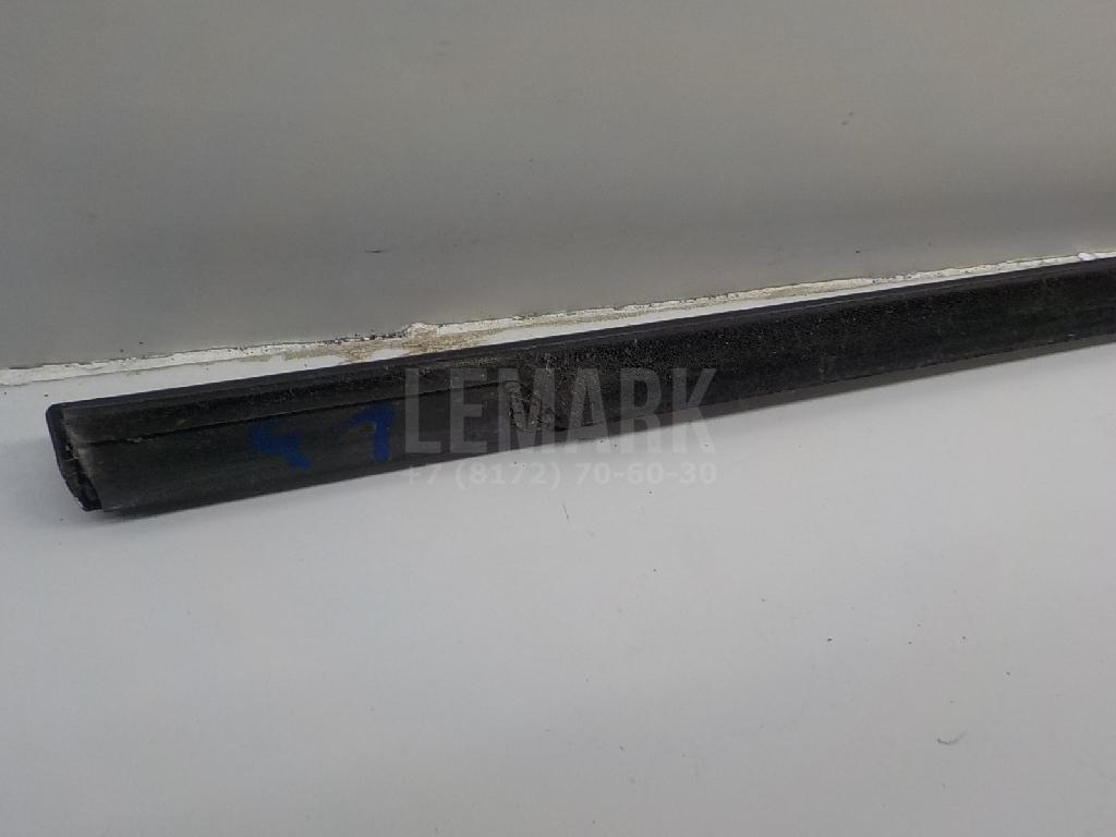 Накладка стекла заднего левого для  Audi A4 [B6] 2000-2004