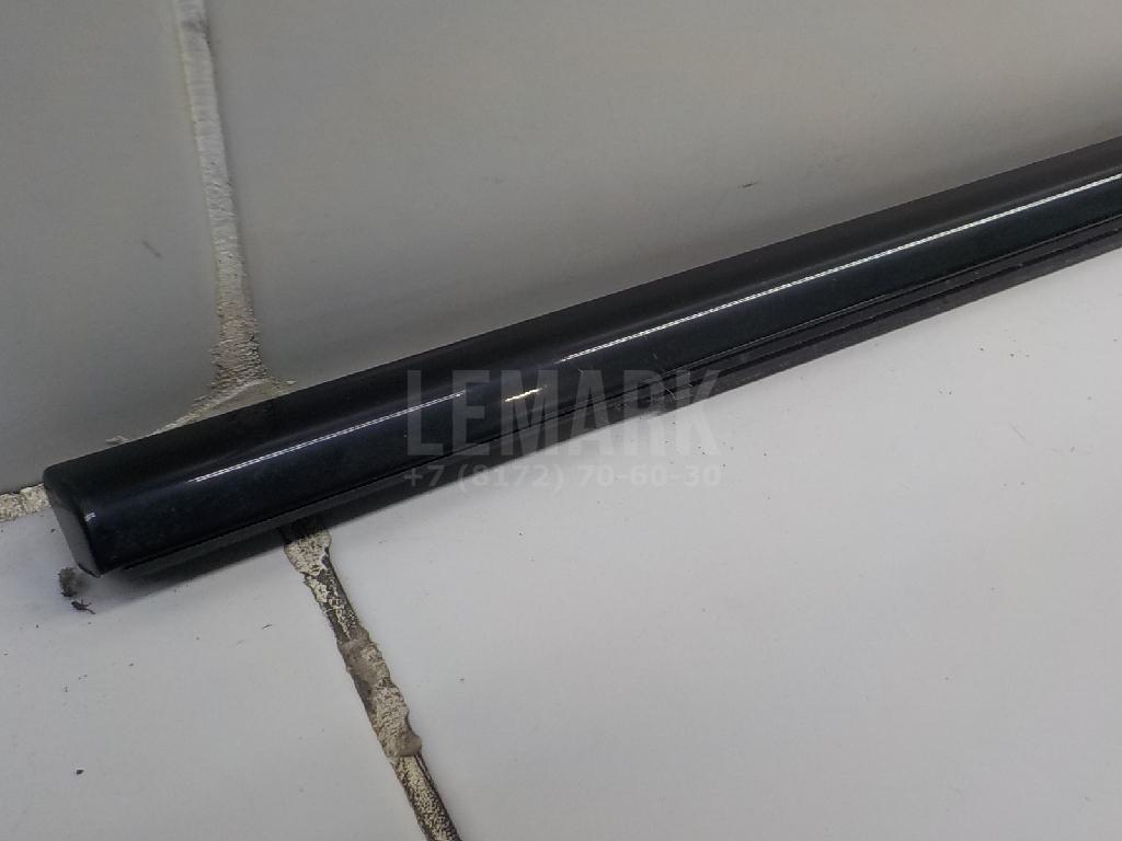 Накладка стекла заднего правого для  BMW X3 F25 2010-2017