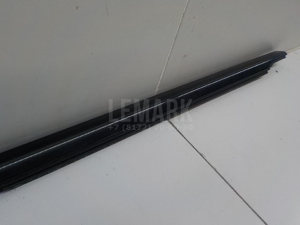 Накладка стекла заднего правого для  BMW X3 F25 2010-2017