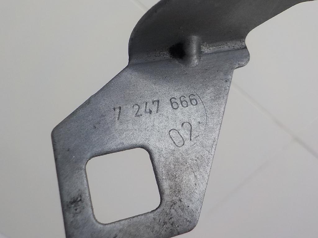 Кронштейн переднего бампера правый для  BMW X6 F16/F86 2014-2020
