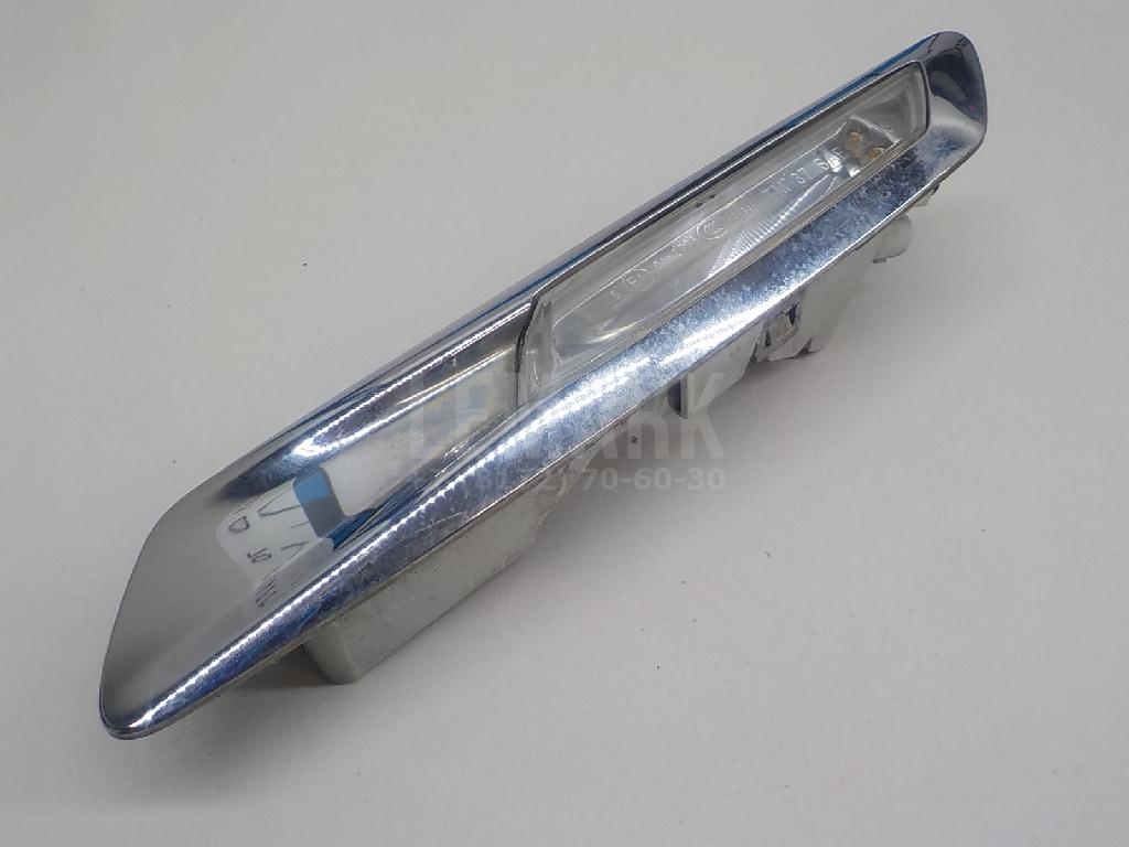 Повторитель на крыло правый для  BMW 7-serie F01/F02 2008-2015