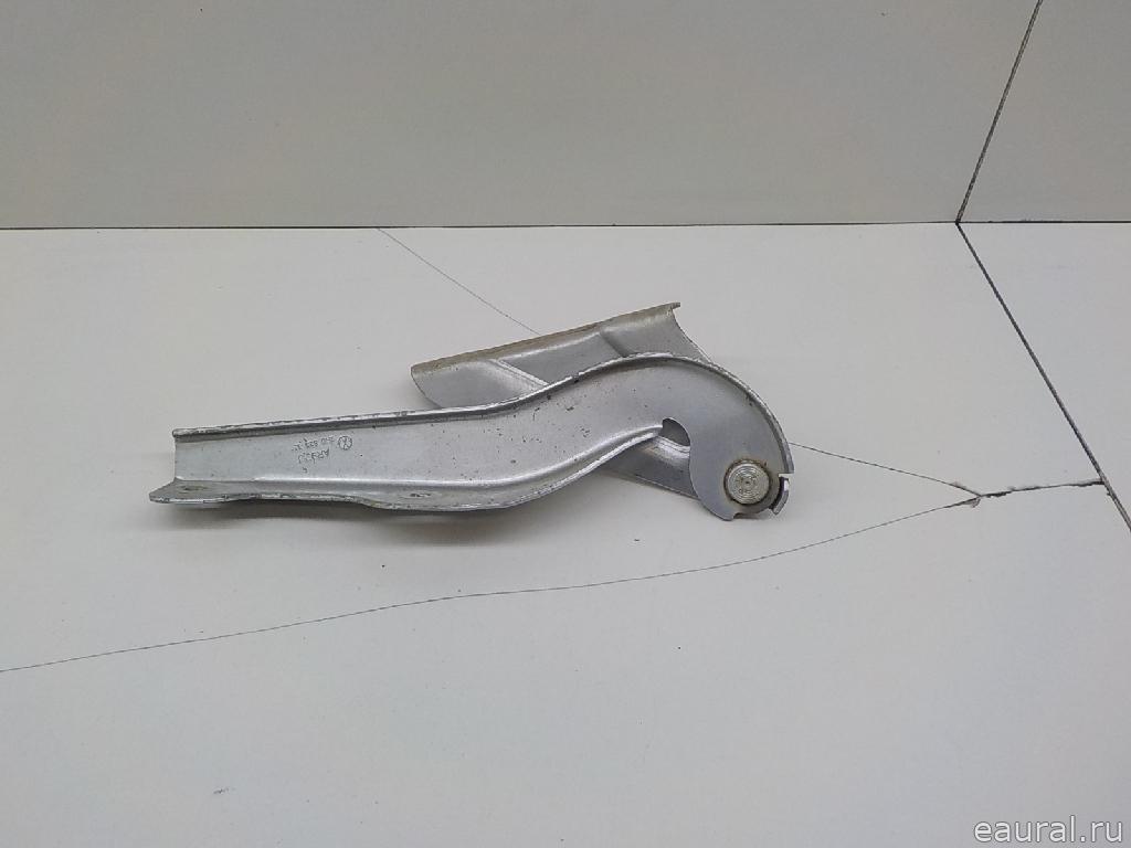 Петля капота левая