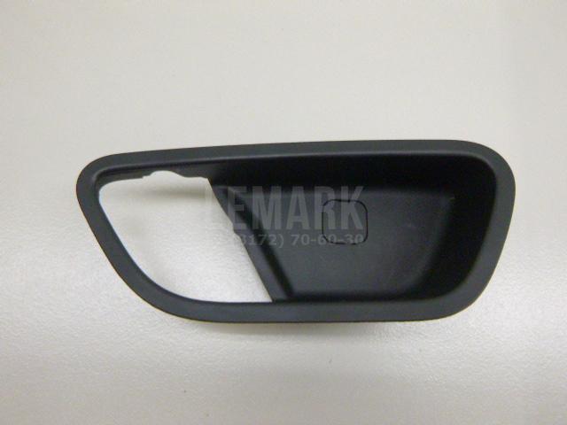 Накладка ручки внутренней 826112W000RYN Hyundai-Kia