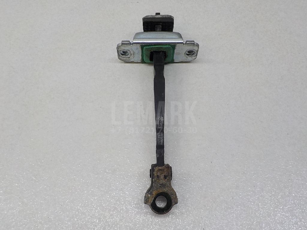 Ограничитель двери 793902B000 Hyundai-Kia