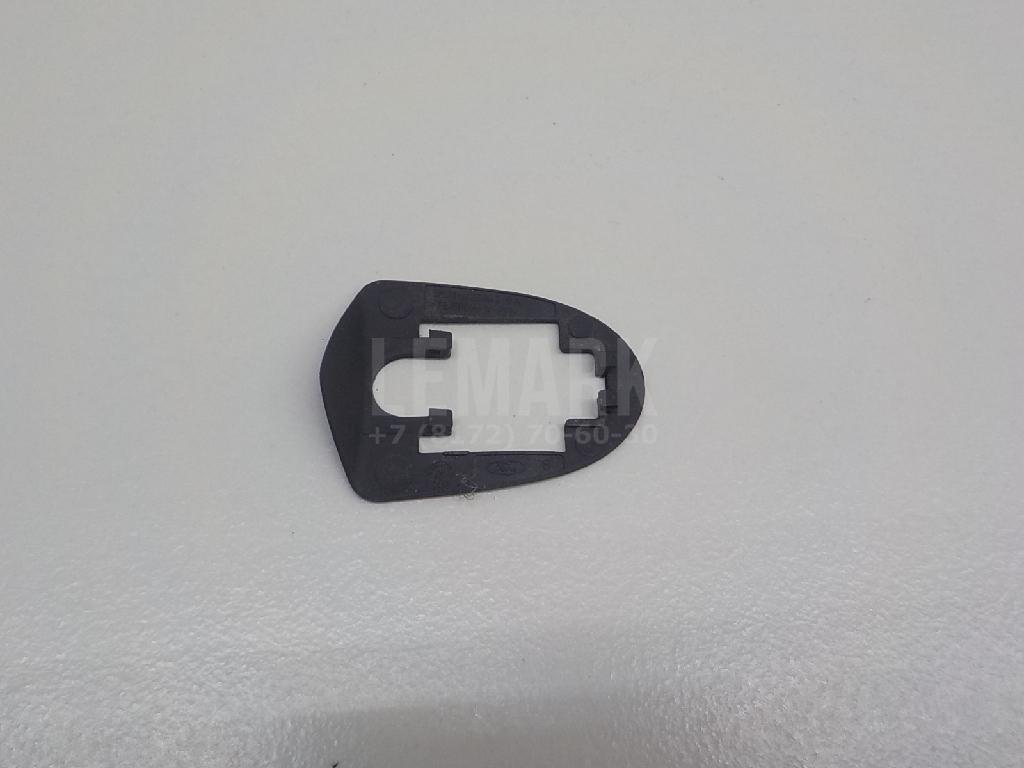 Прокладка ручки двери 1382021 Ford