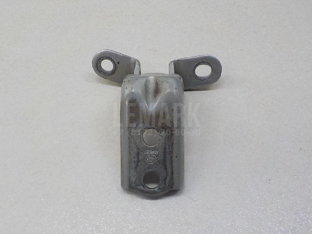 Петля двери задней левой нижняя 793502B000 Hyundai-Kia