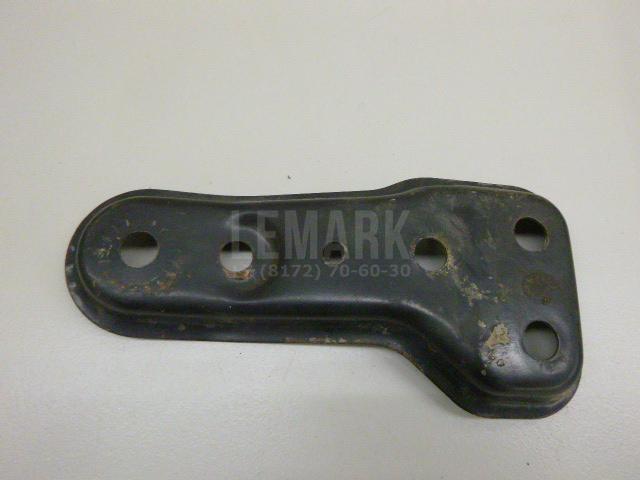Кронштейн передней балки 5Q0199517E VAG