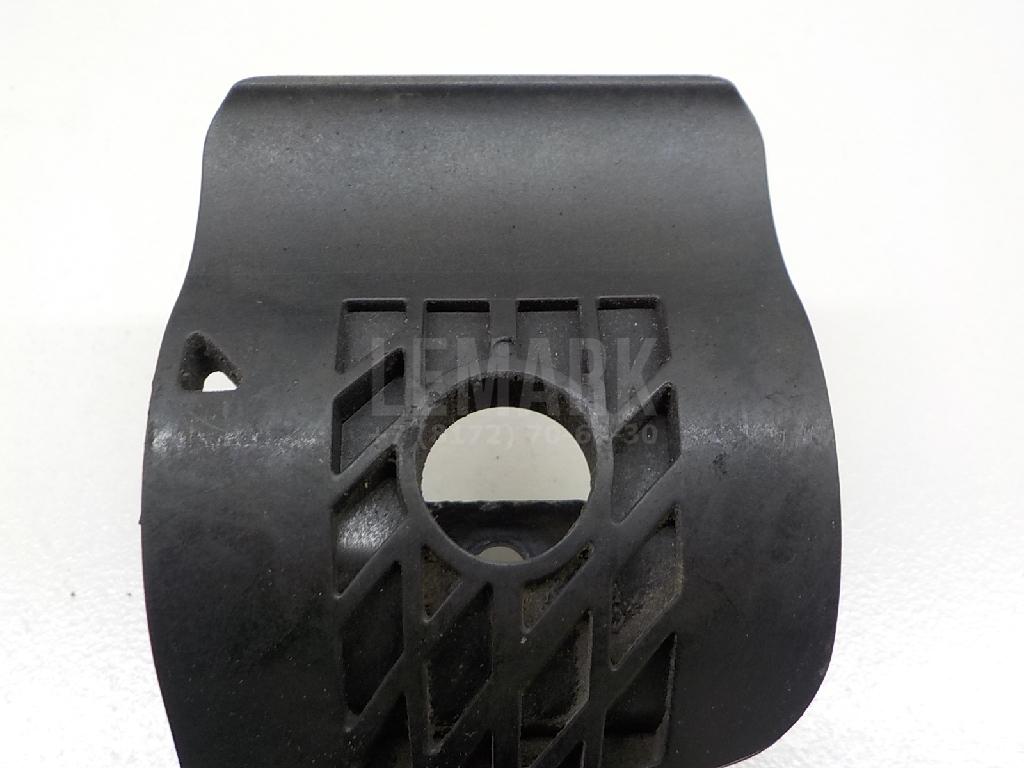 Крючок капота для  BMW 1-serie F20/F21 2011-2019