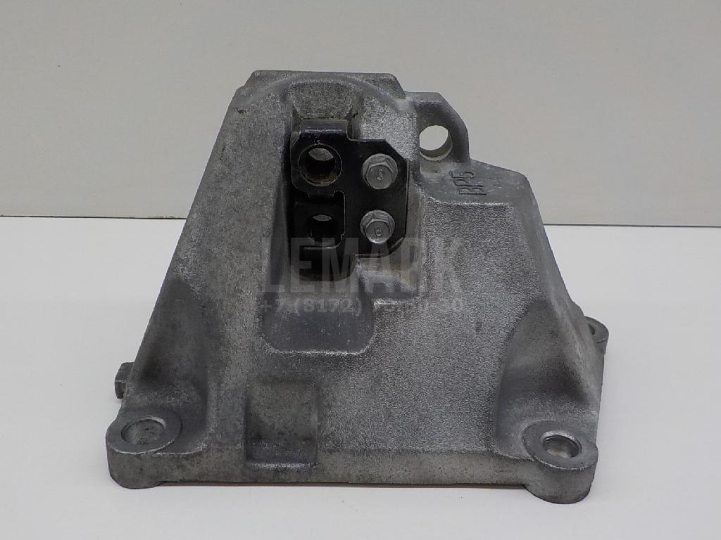 Кронштейн КПП 452113BBP5 Hyundai-Kia