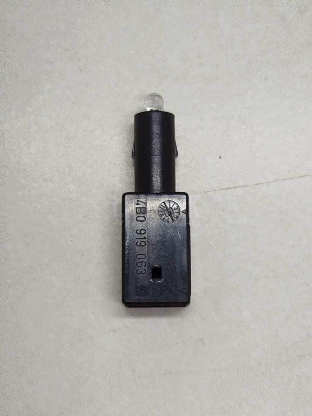 Подсветка 4B0919063A VAG