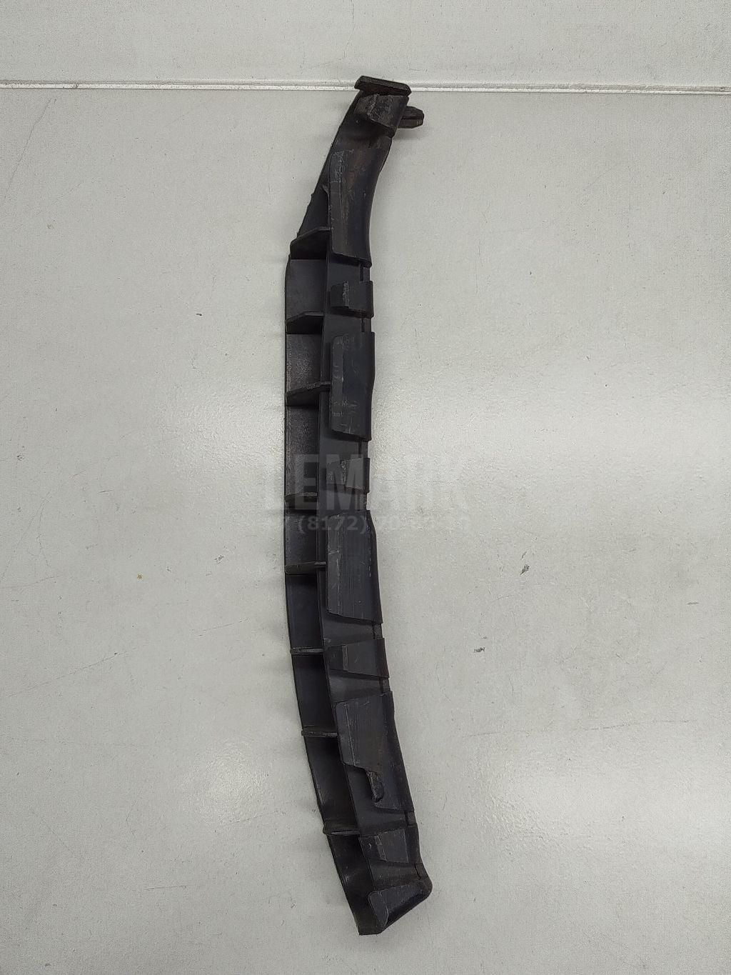 Направляющая заднего бампера левая 5L6807393 VAG