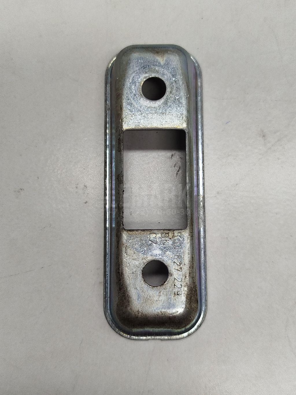 Накладка ручки наружной 5J0827229 VAG