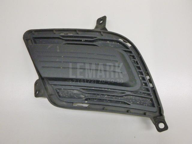 Заглушка бампера левая 865631H510 Hyundai-Kia