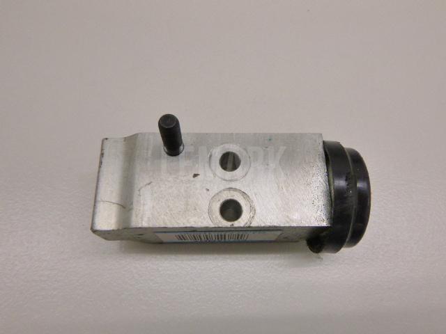 Клапан кондиционера 976261H000 Hyundai-Kia