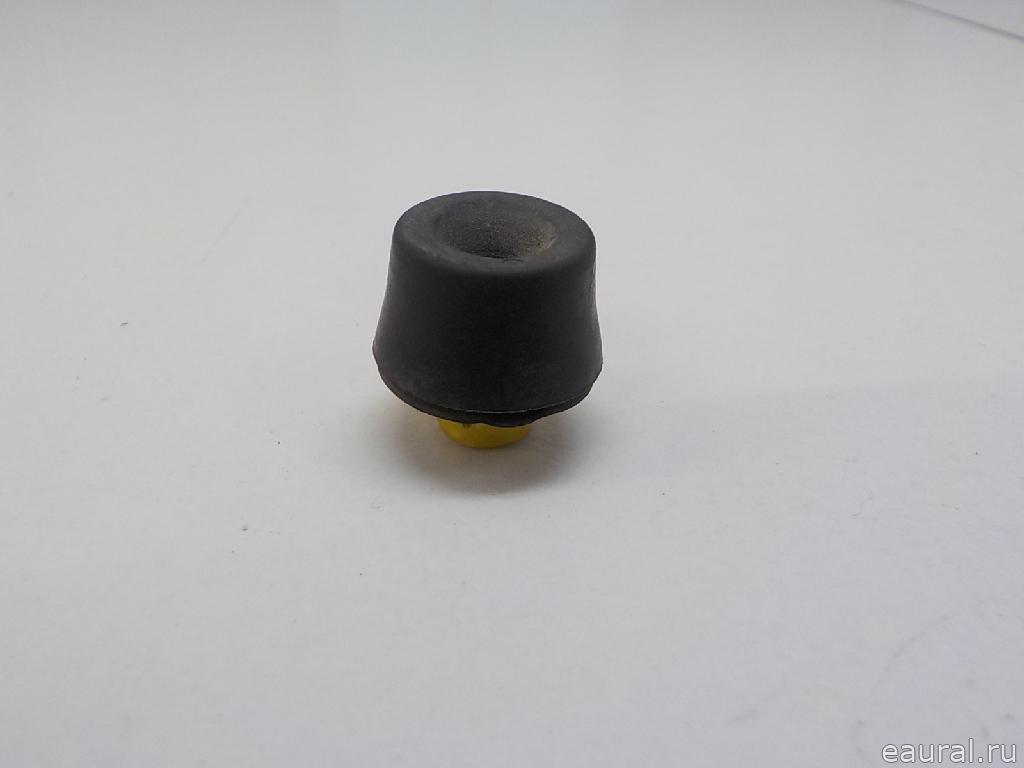 Отбойник капота
