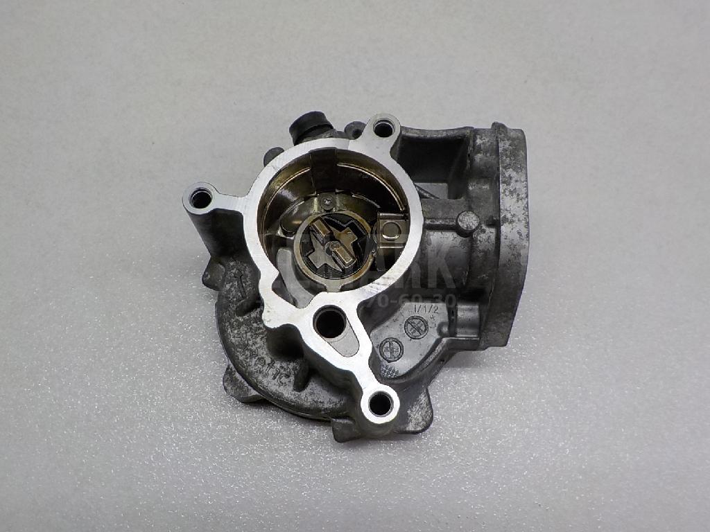 Насос вакуумный 06K145100B VAG