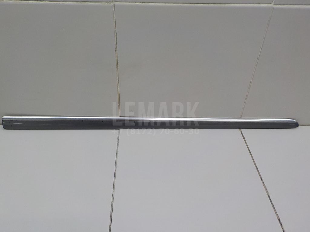 Молдинг передней правой двери 1T0853516GGRU VAG