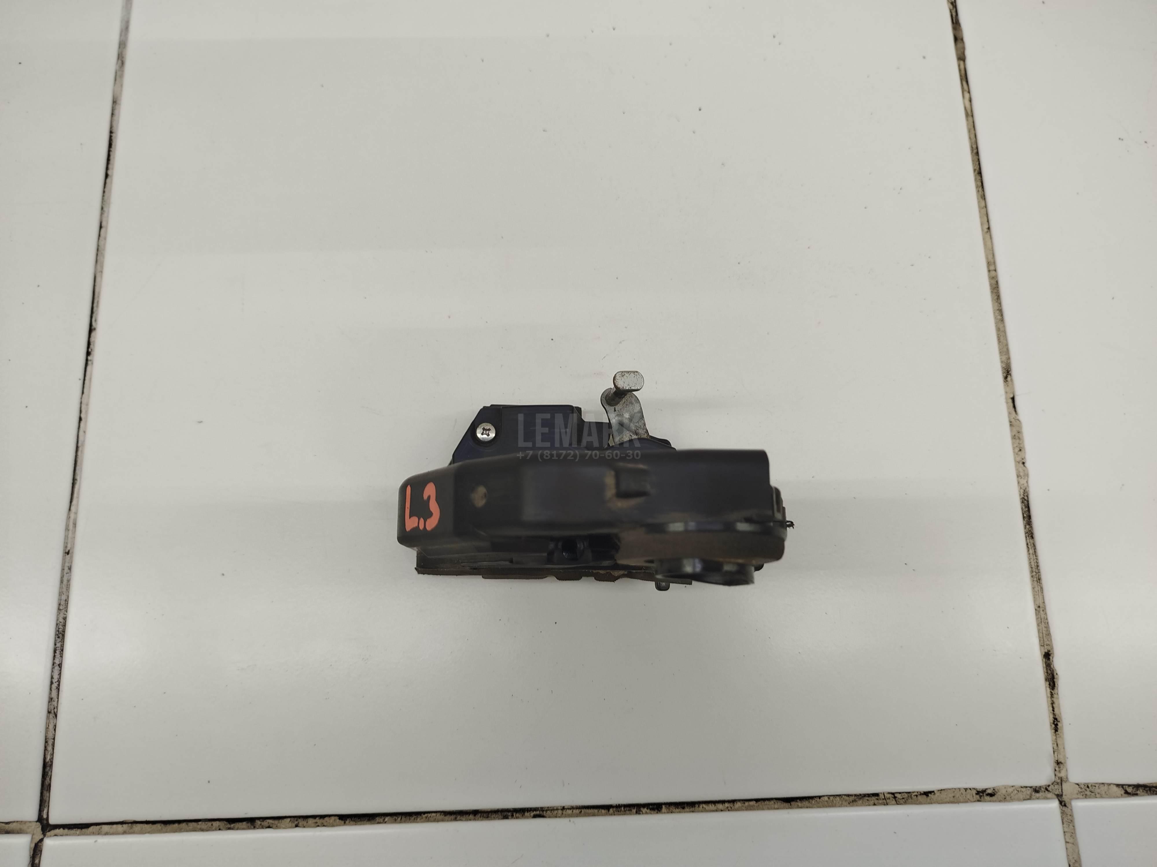 Замок двери задней левой 6906033120 Toyota