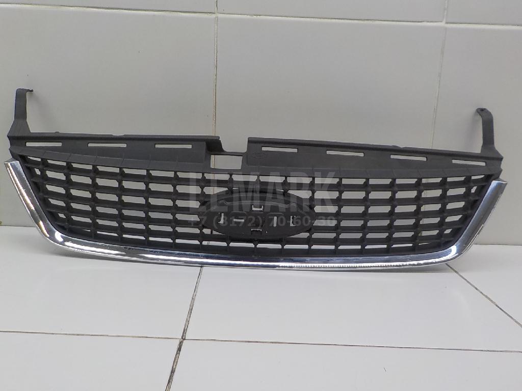 Решетка радиатора 1509301 Ford