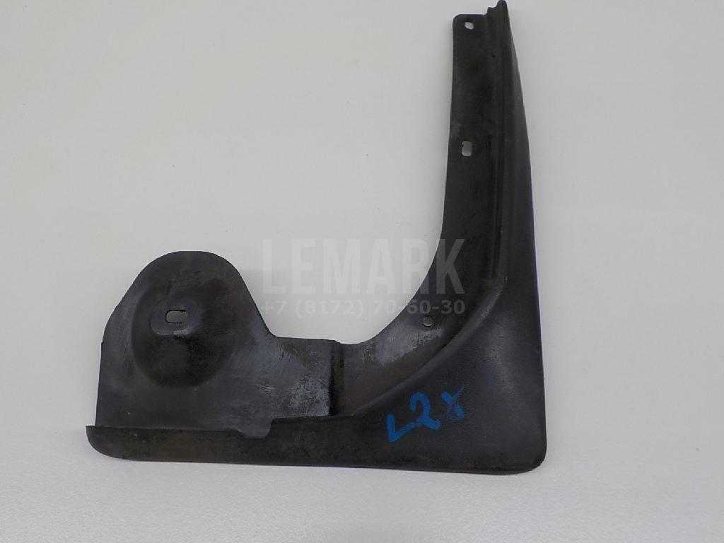 Брызговик передний правый 1Z0821820 VAG