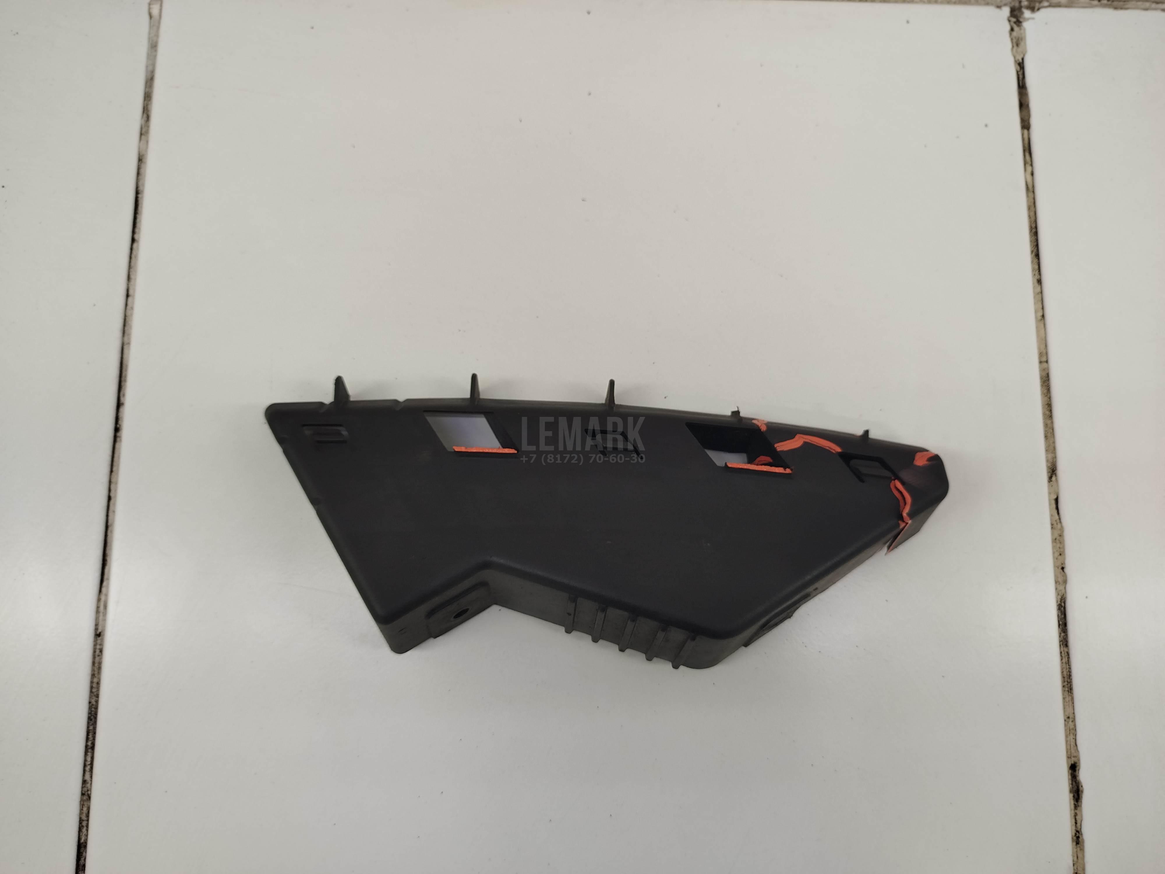 Кронштейн переднего бампера правый 865522W000 Hyundai-Kia