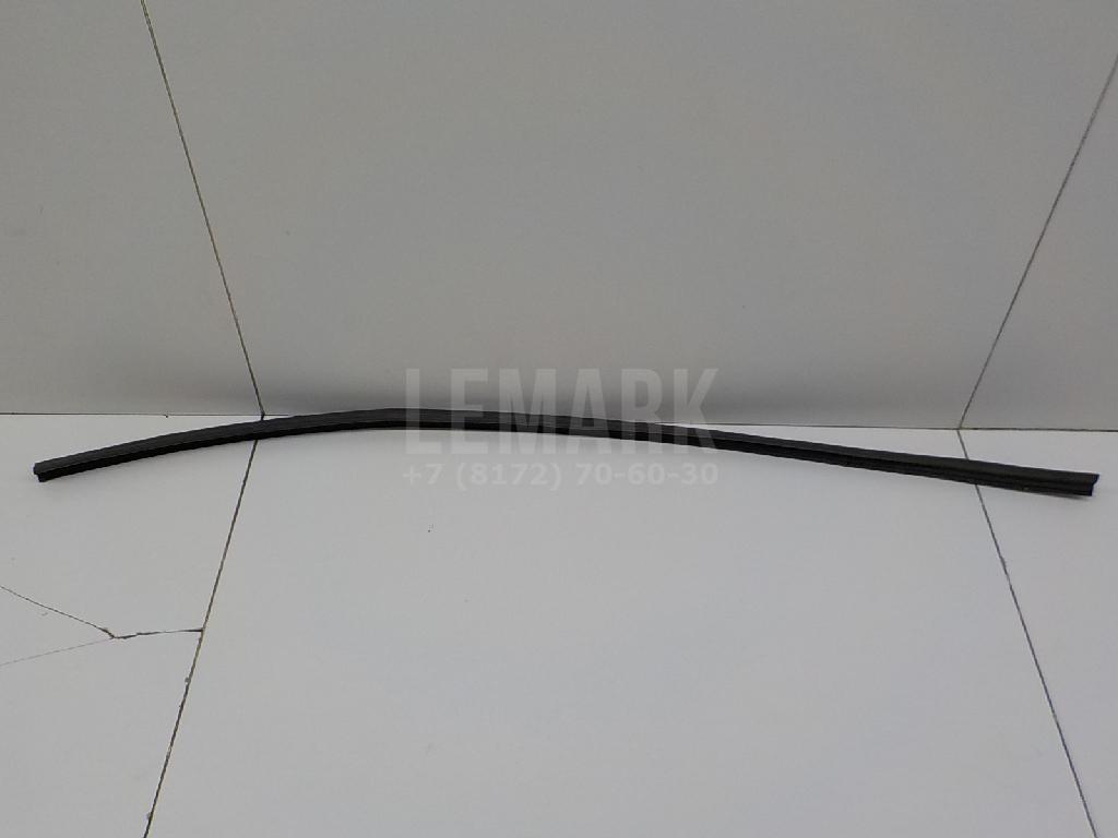 Уплотнитель двери 5JA837697B VAG