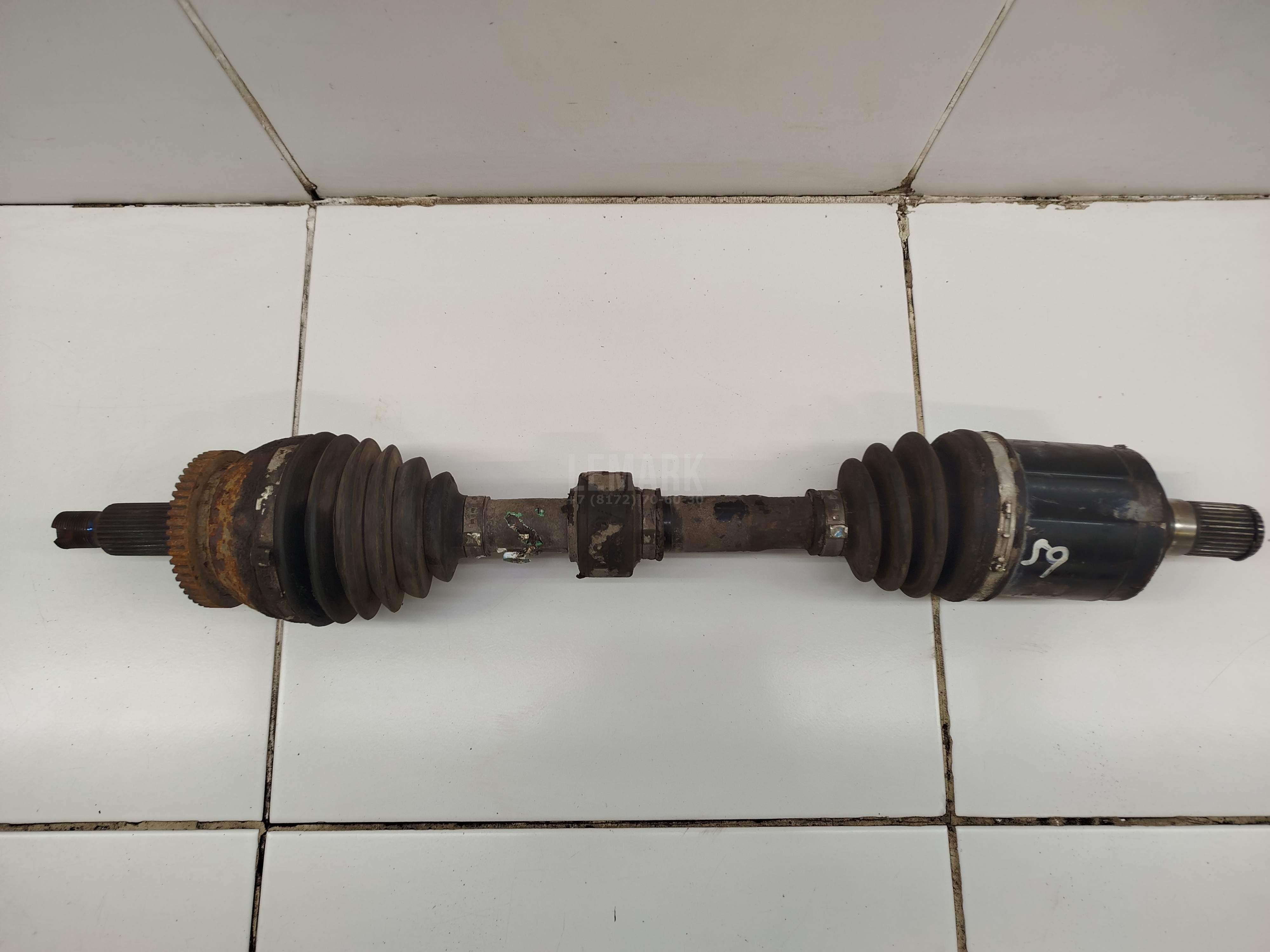 Полуось передняя левая 495002W000 Hyundai-Kia