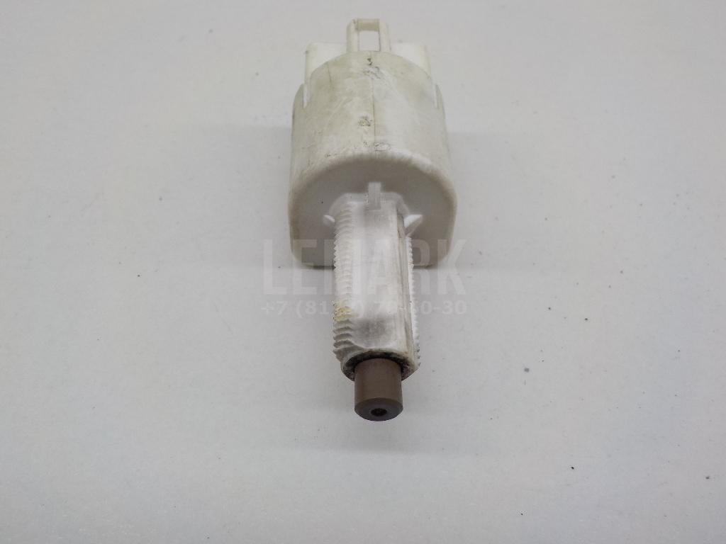 Датчик включения стопсигнала 8434019025 Toyota