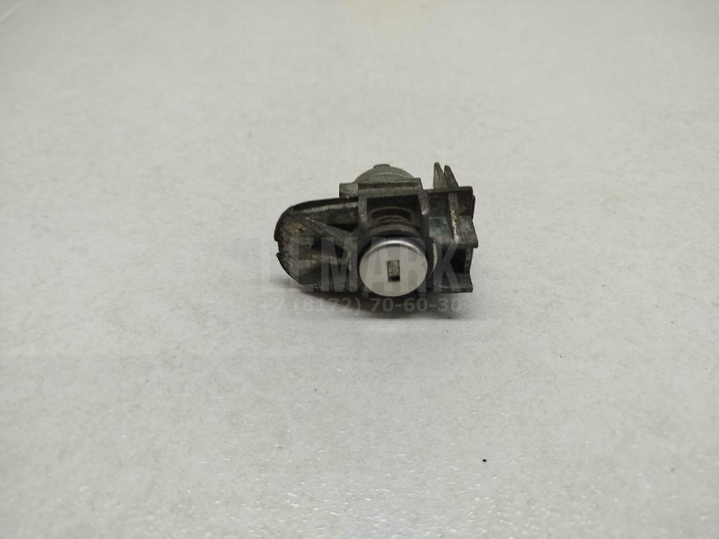 Вставка замка двери 1552849 Ford
