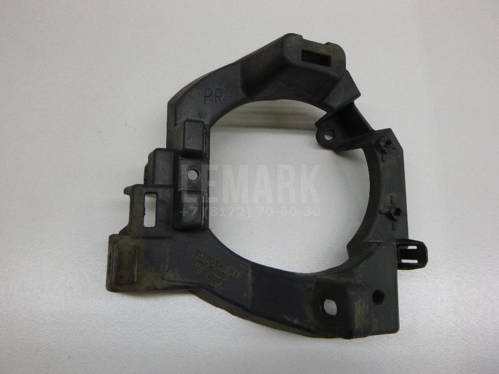 Кронштейн фары противотуманной правой 5212560060 Toyota