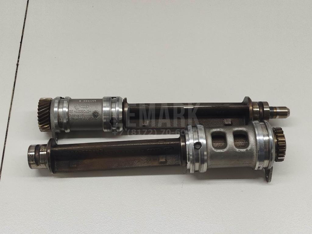 Вал балансирный 06H198205F VAG