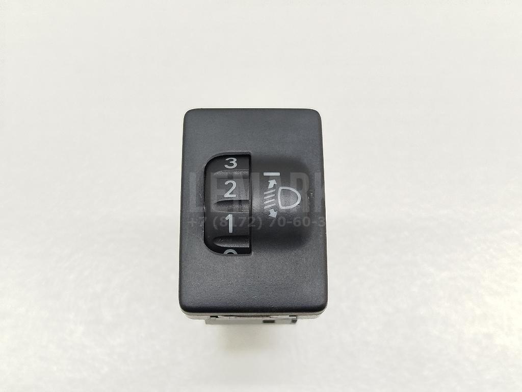 Кнопка корректора фар 8415242051 Toyota