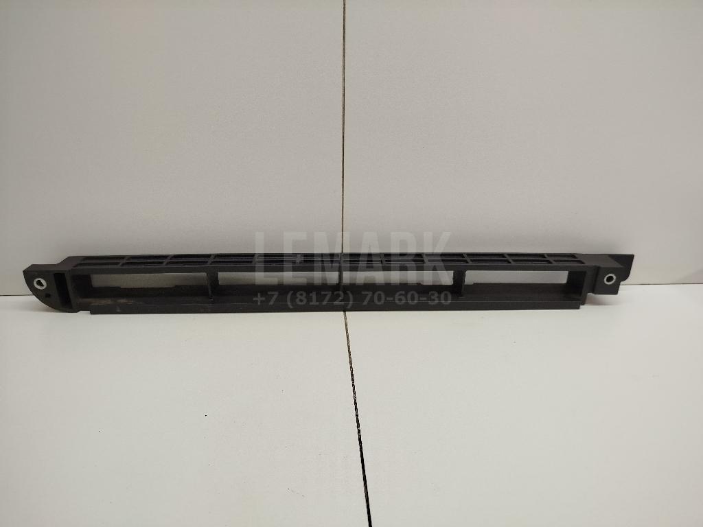 Кронштейн радиатора 1659330050 Toyota