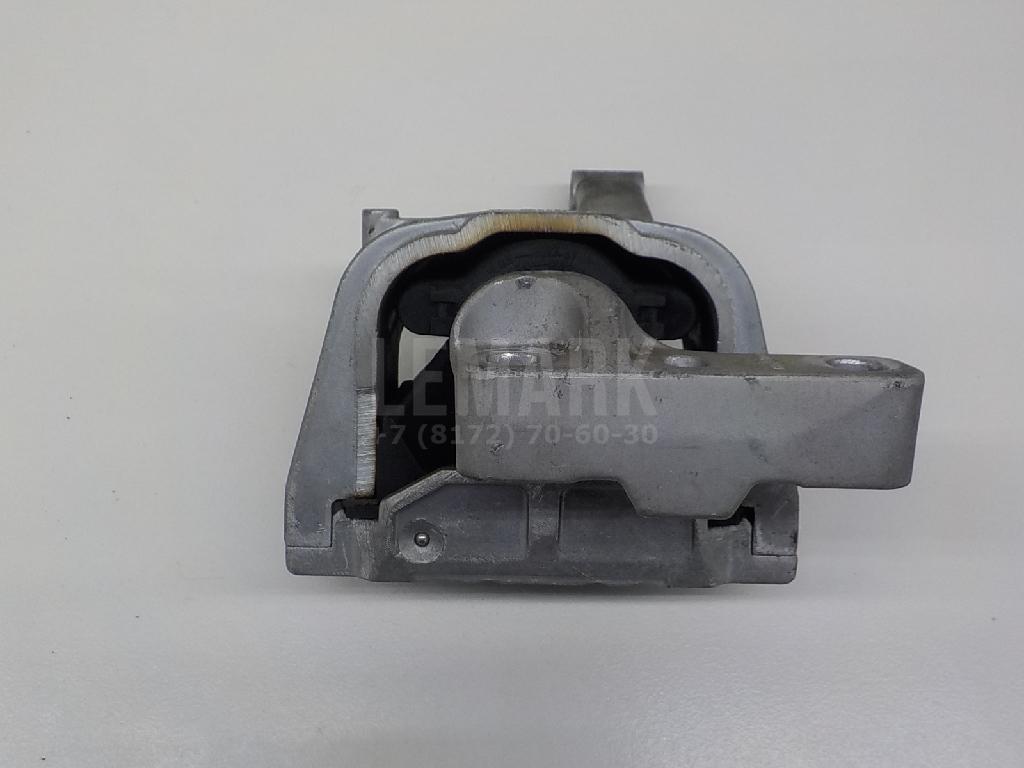 Опора двигателя правая 5N0199262G VAG