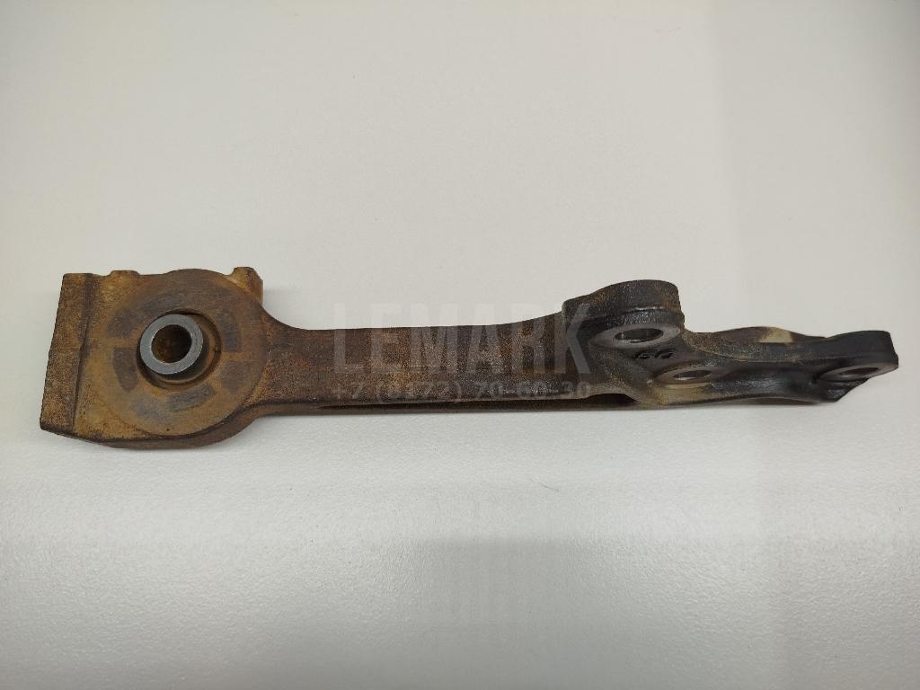 Кронштейн дифференциала 5238060100 Toyota