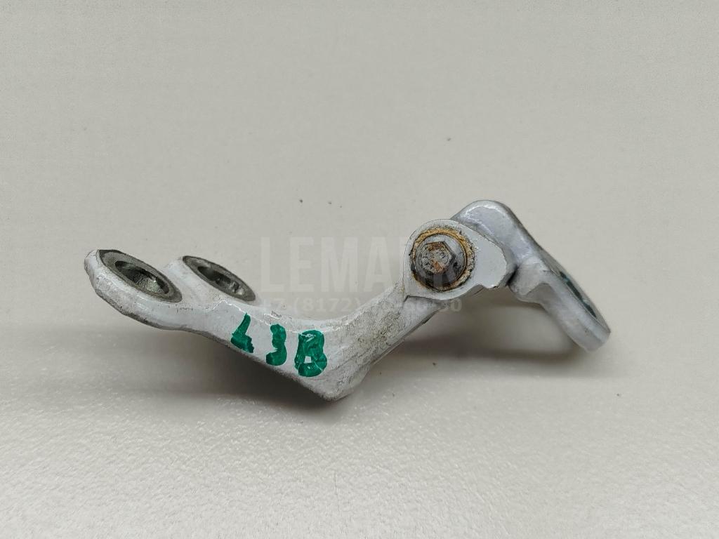 Петля двери задней левой верхняя 5012216 Ford