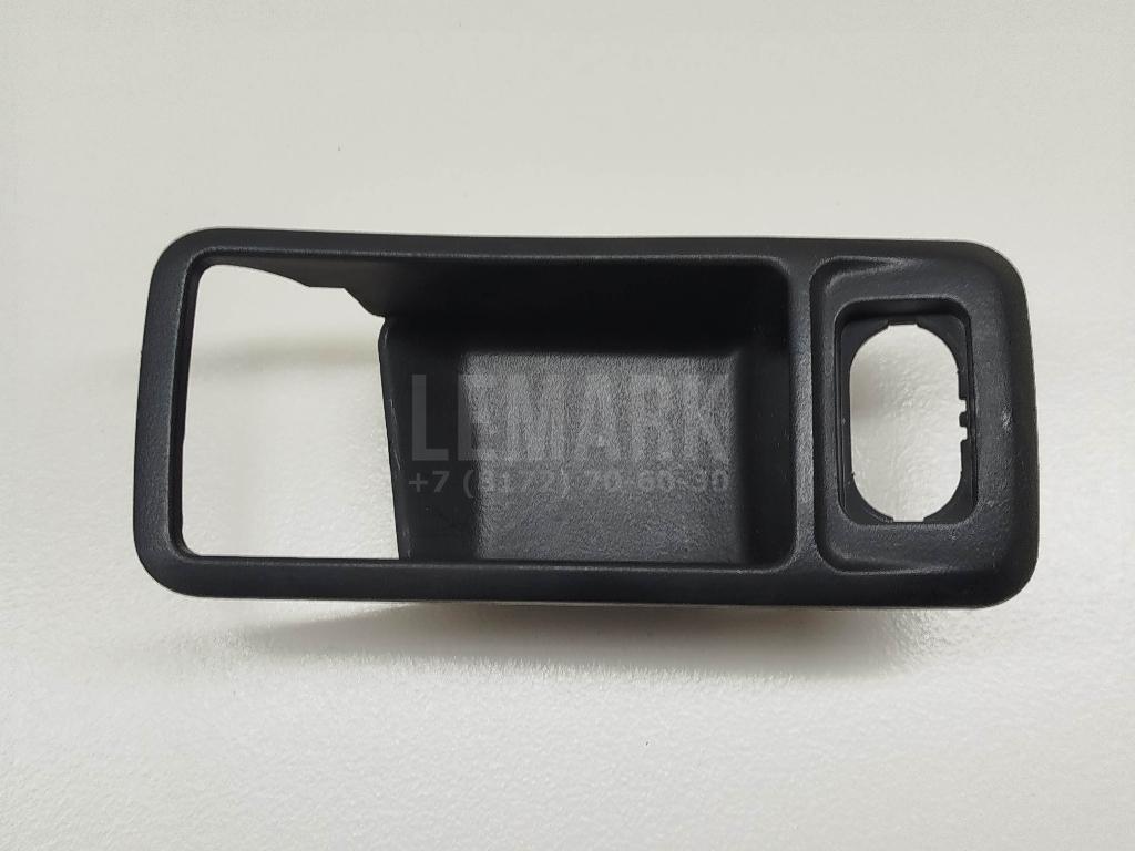 Накладка ручки внутренней 1576035 Ford