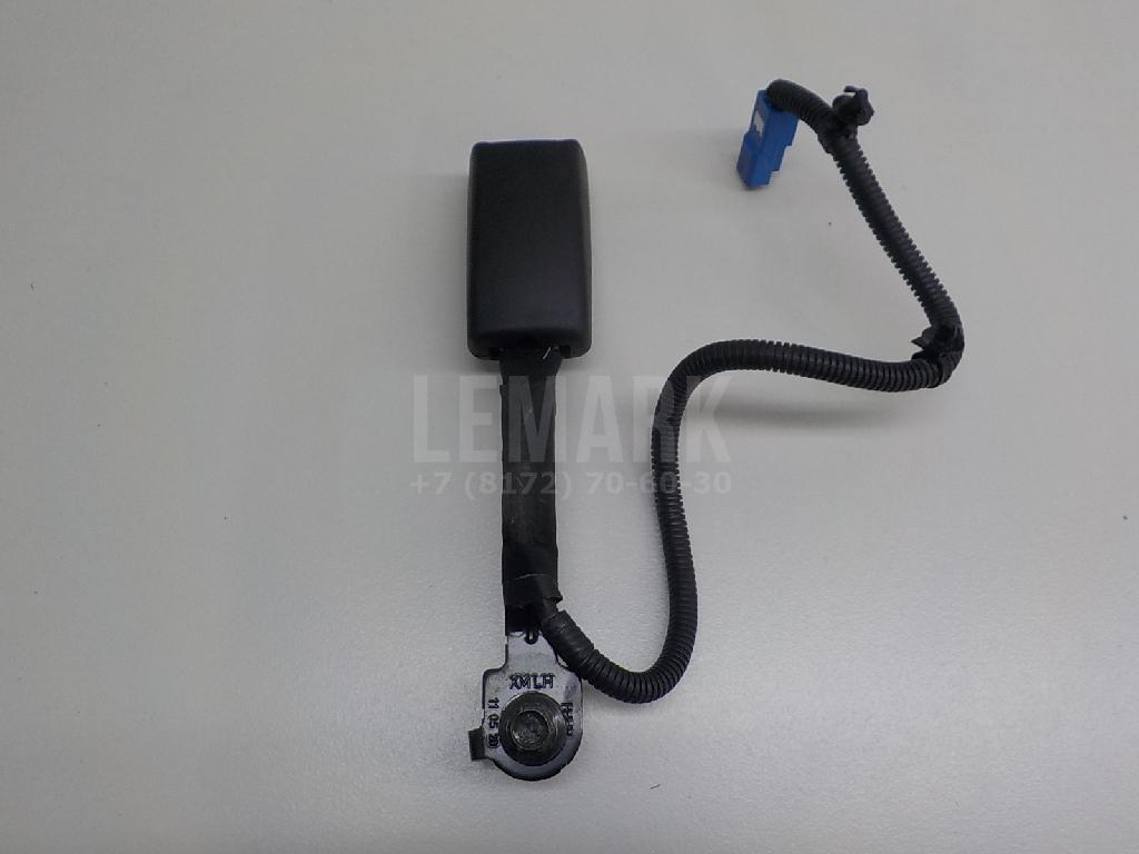 Ответная часть ремня безопасности 888302P490VA Hyundai-Kia