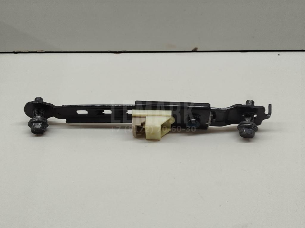 Механизм регулировки ремня безопасности 888903X000 Hyundai-Kia