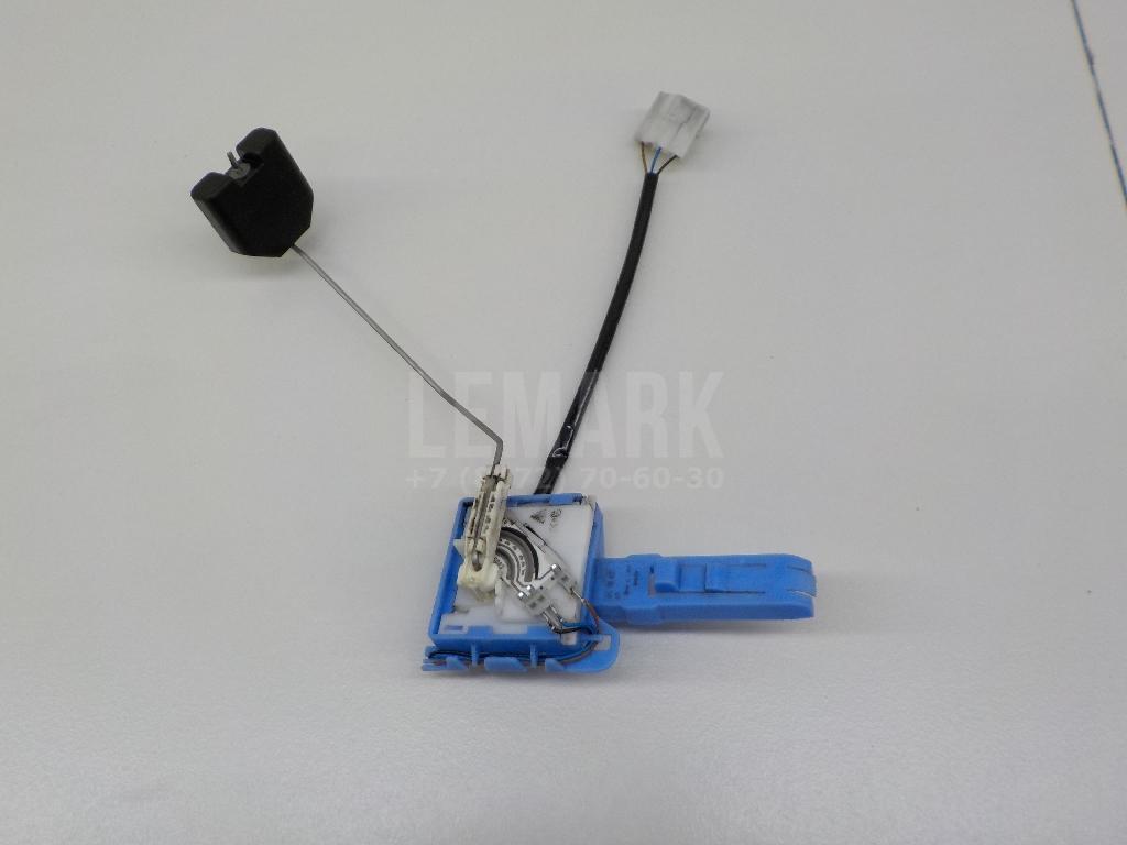 Датчик уровня топлива 7P0919673J VAG