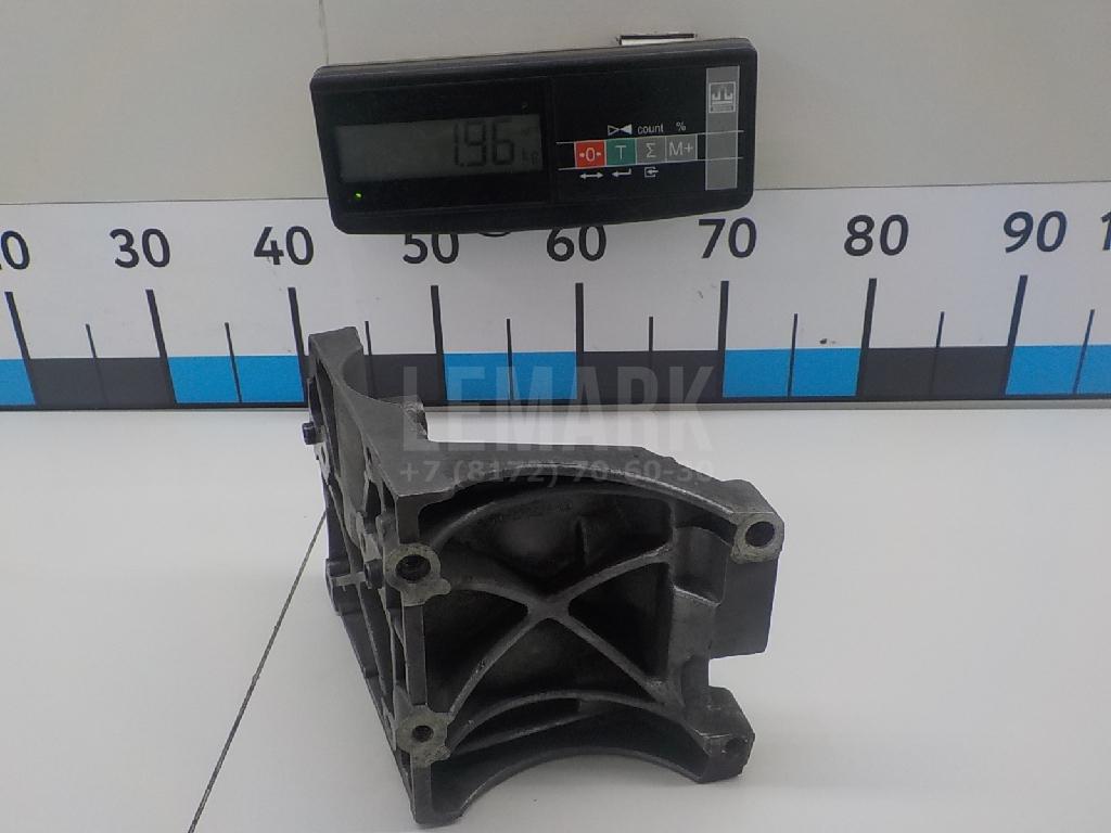 Кронштейн кондиционера 1715451 Ford