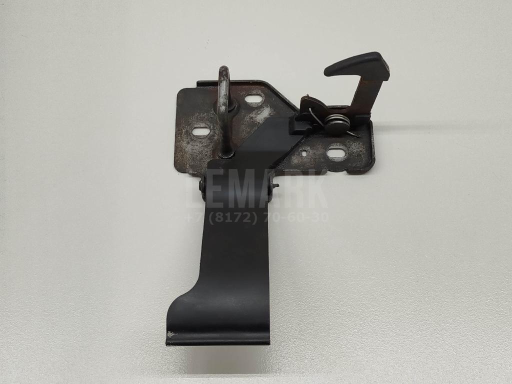 Крючок капота 7E0823480 VAG