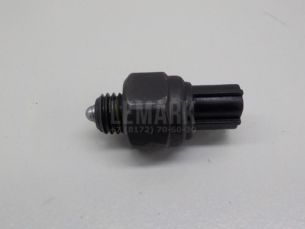 Датчик включения заднего хода 9386049600 Hyundai-Kia